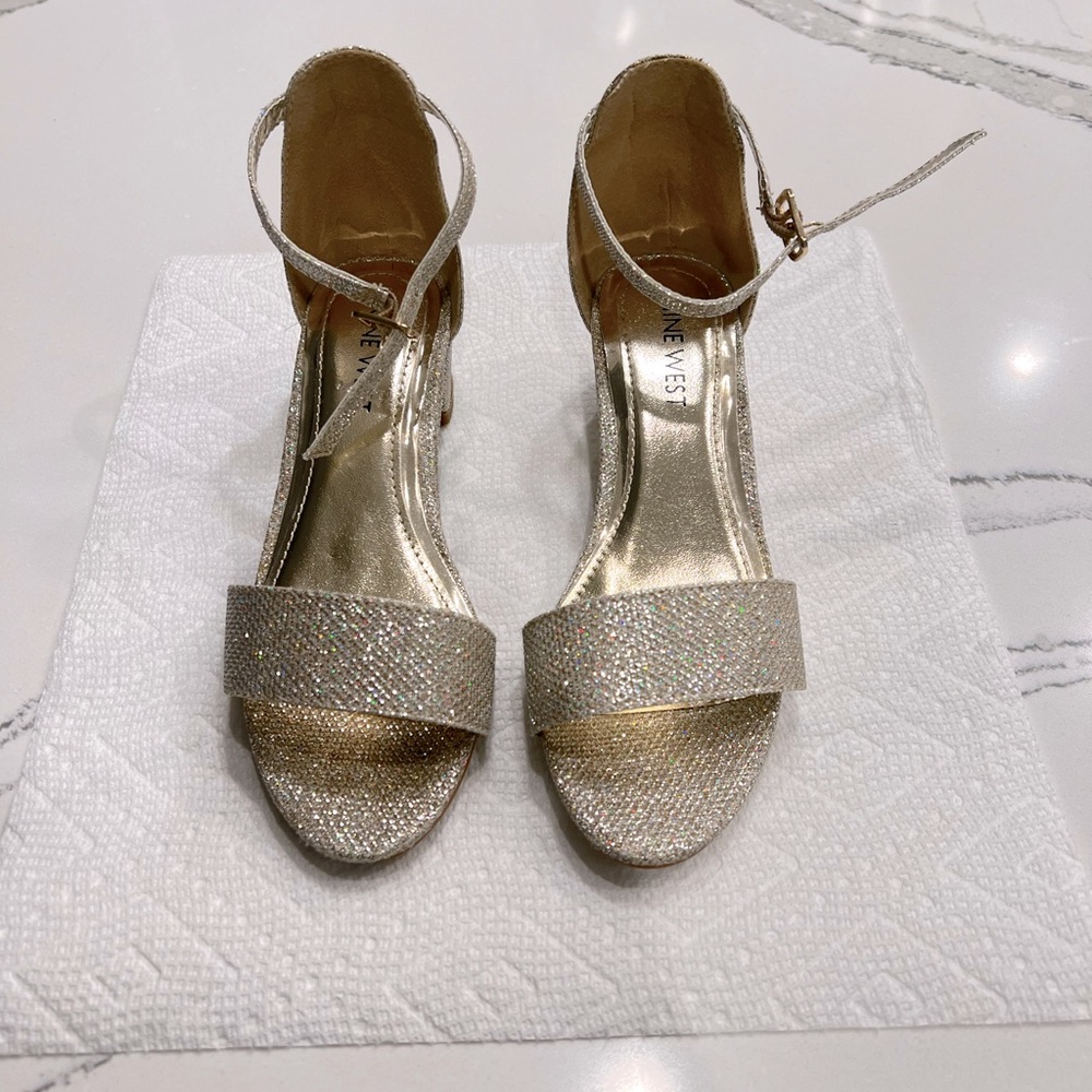 Nine West Girls Gold Block Heel Dress Shoe Ankle Strap Size 13